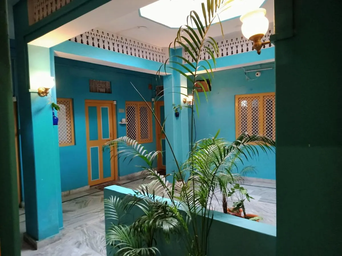 *** Bed & Breakfast Vibe N Joy Guest House India